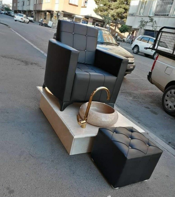 قیمت چرممشکی ۴۱۵۰میباشد رنگ دیگه وپارچه ۲۰۰هزاربیشتر میباشد