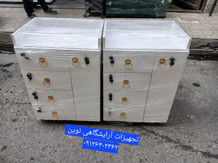 ترولی چوبی قفلدار دررنگ بندی سفید مشکی چهارکشو یه درکمدی