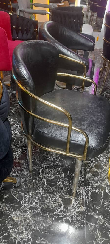 صندلی آرایشگاهی کوپ مدل پلانتر دررنگ بندی متنوع پارچه وچرم