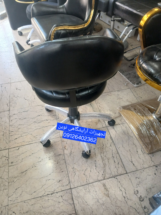 صندلی آرایشگاهی پاتریس دررنگ بندی متنوع پارچه وچرم