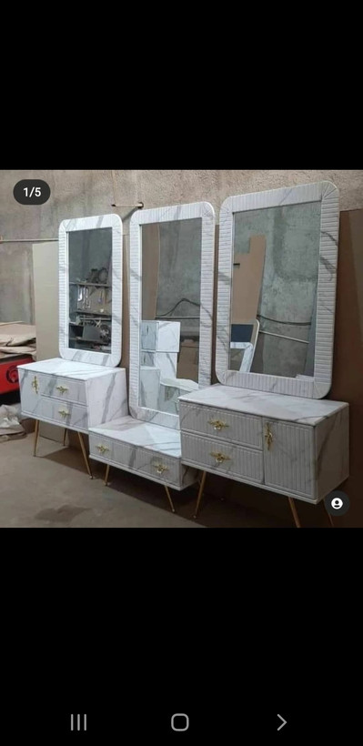 دکور آرایشگاهی کرکره ای سه تیکه مدل کرکره ای پایه فلزی کپی 2