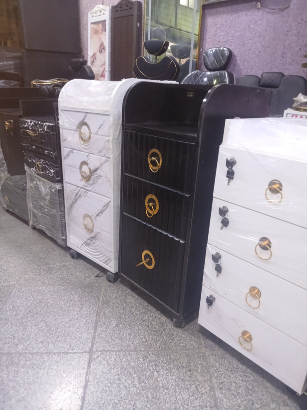 ترولی آرایشگاهی چوبی مدل هما مدل کرکره ای طرح سنگ