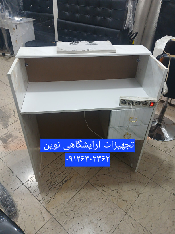 کانتر میزپیشخوان میز منشی دررنگ بندی سفیدومشکی